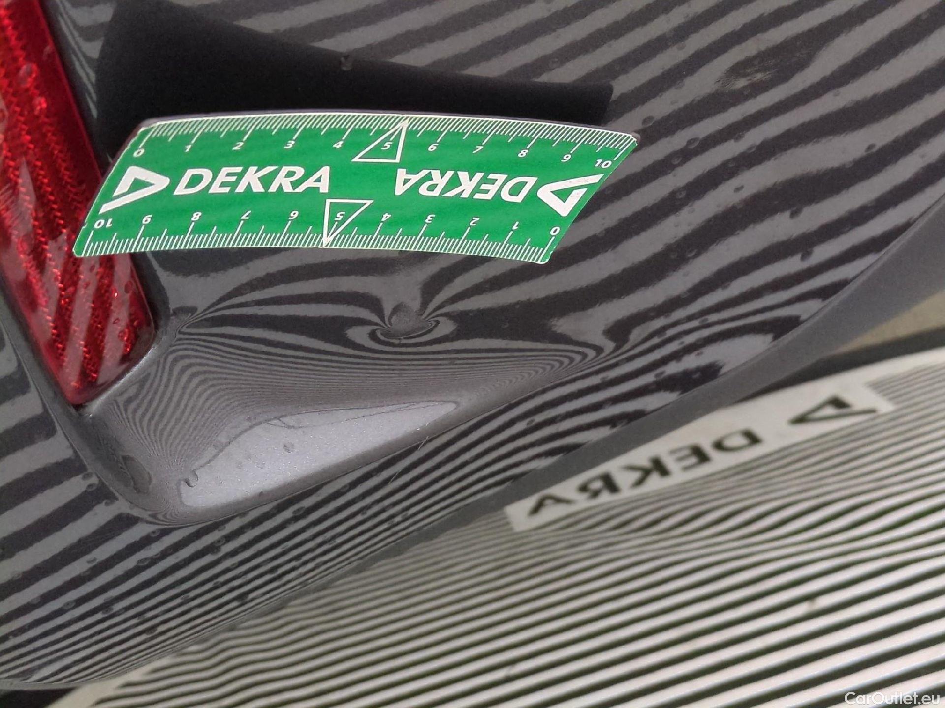  Toyota  Yaris Cross TOYOTA  Hybride / 2021 / 5P / SUV 1.5 HYBRID 116H DESIGN AUTO #51