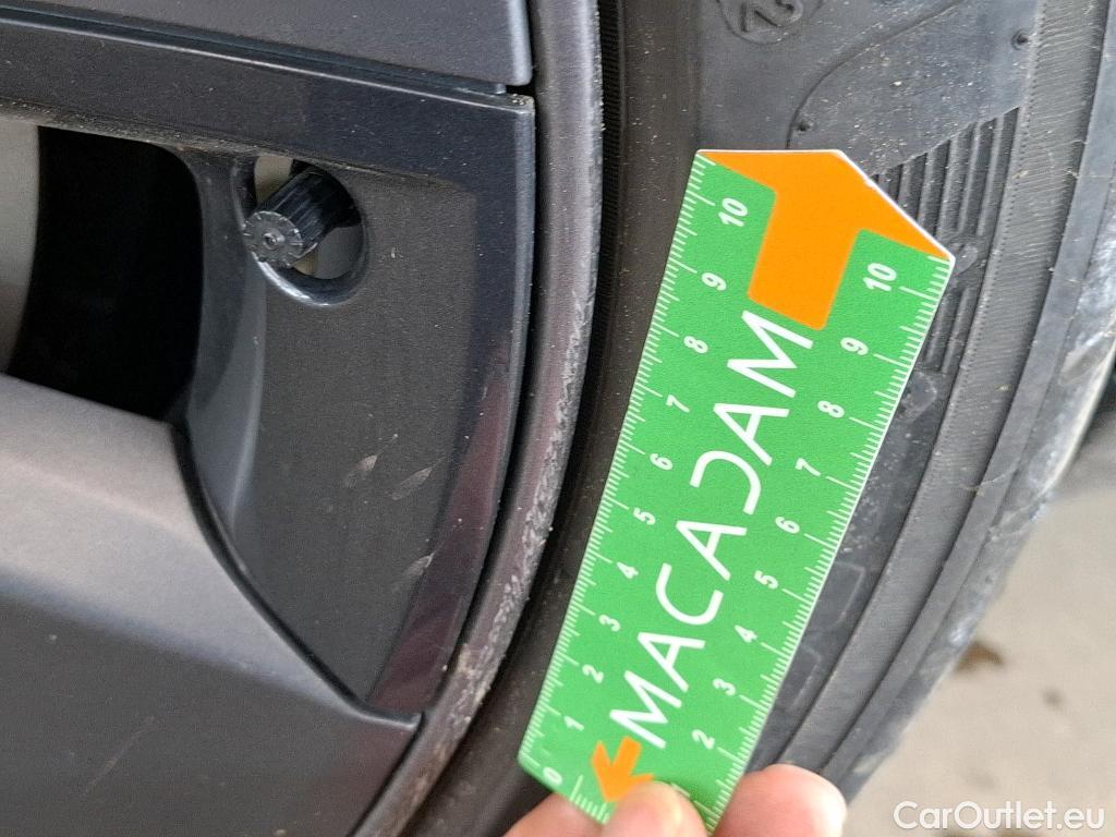  Tesla  Model 3 TESLA  / 2018 / 4P / Berline Propulsion #41