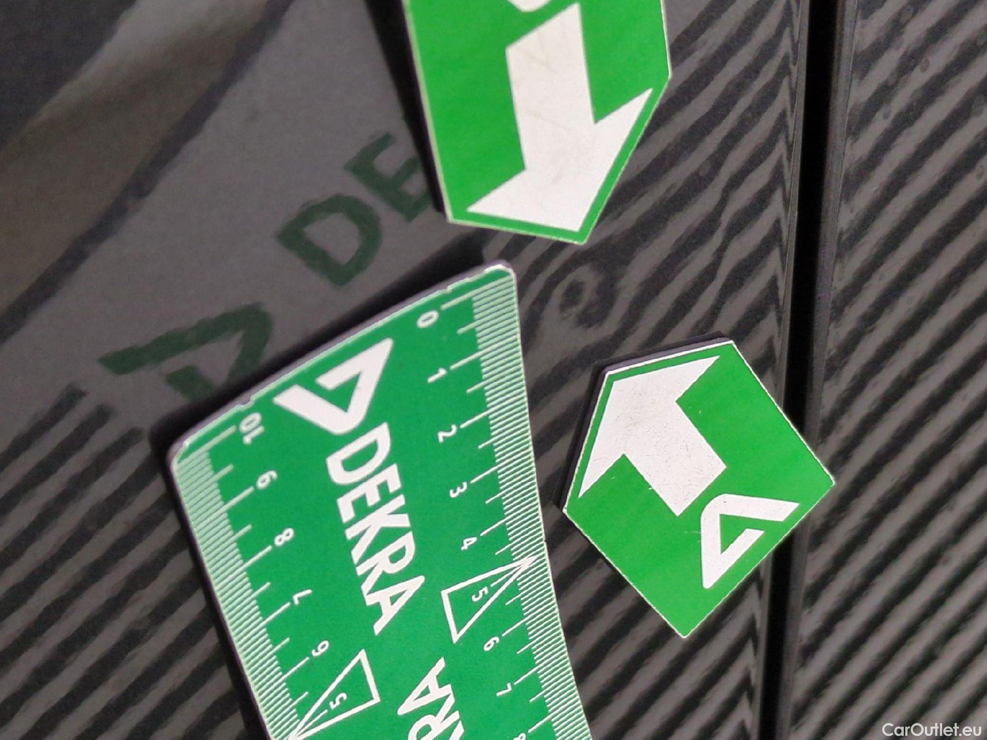  Toyota  Yaris Cross TOYOTA  Hybride / 2021 / 5P / SUV 1.5 HYBRID 116H DESIGN AUTO #46