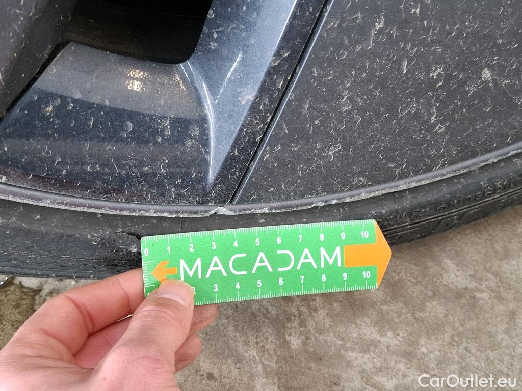  Tesla  Model 3 TESLA  / 2018 / 4P / Berline Propulsion #54