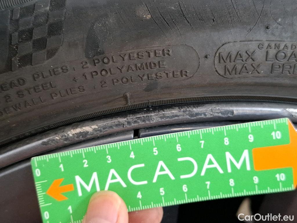  Tesla  Model 3 TESLA  / 2018 / 4P / Berline Propulsion #36