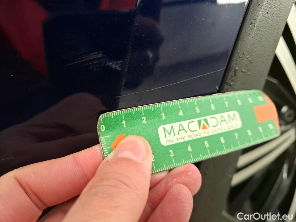  Volkswagen  Tiguan VOLKSWAGEN  / 2016 / 5P / SUV 2.0 TDI 150 DSG7 Carat Exclusive #9