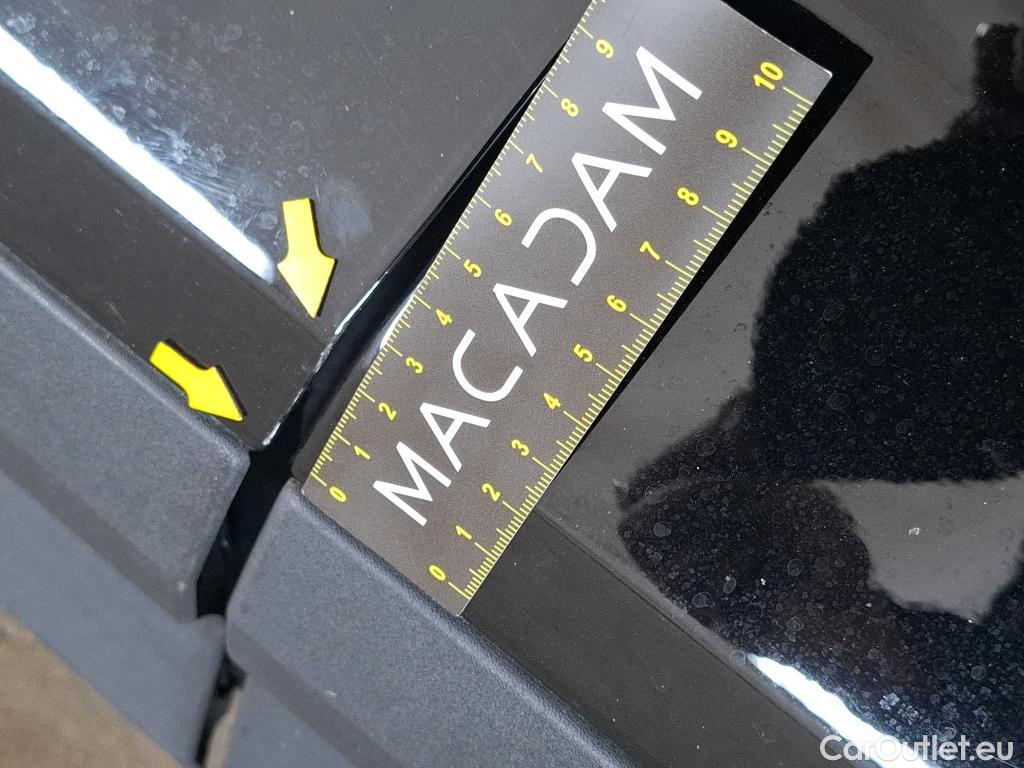  Volvo  XC 40 VOLVO XC40 / 2017 / 5P / SUV Recharge T4 211 DCT7 Business #3