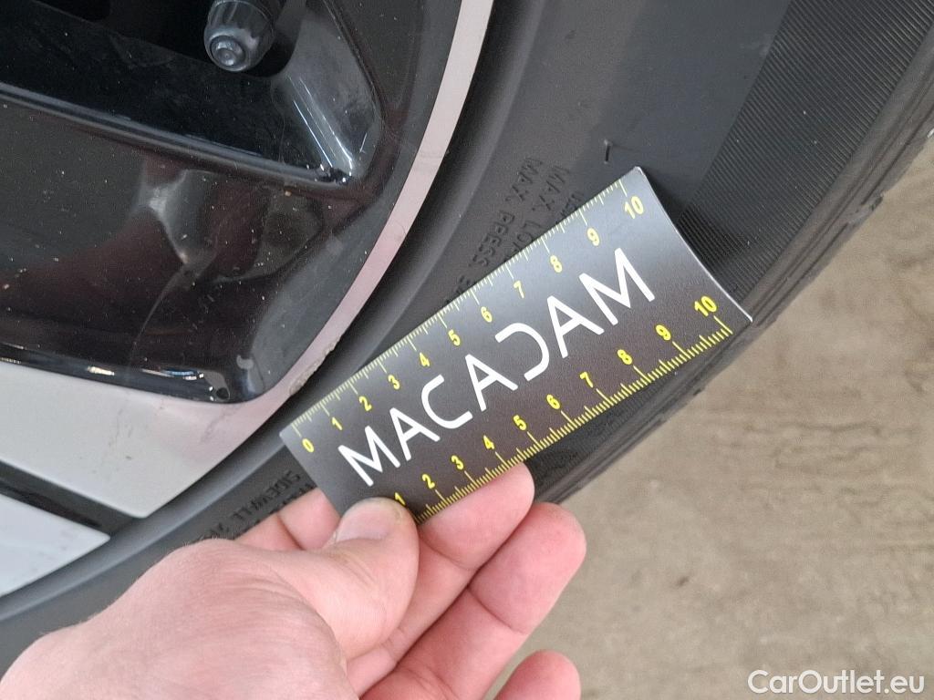  Volvo  XC 40 VOLVO XC40 / 2017 / 5P / SUV Recharge T4 211 DCT7 Business #13