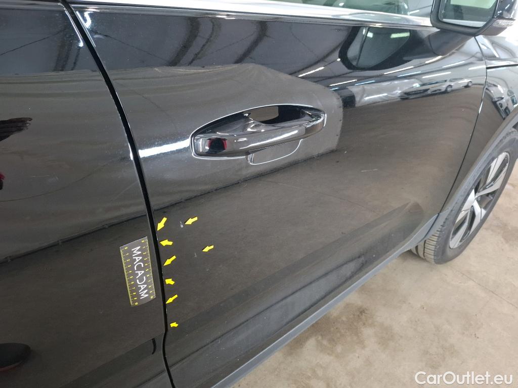  Volvo  XC 40 VOLVO XC40 / 2017 / 5P / SUV Recharge T4 211 DCT7 Business #19