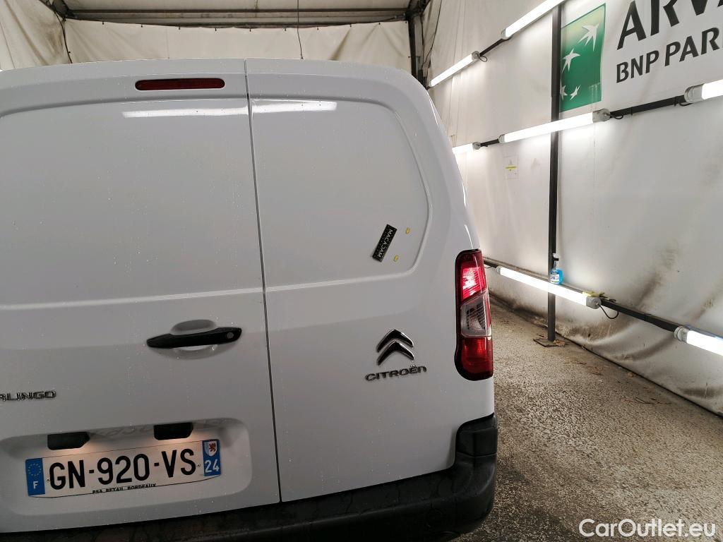  Citroen  Berlingo CITROEN  Van / 2018 / 4P / Fourgonnette Taille M 650kg BlueHDi 100 S&S BVM Club #14