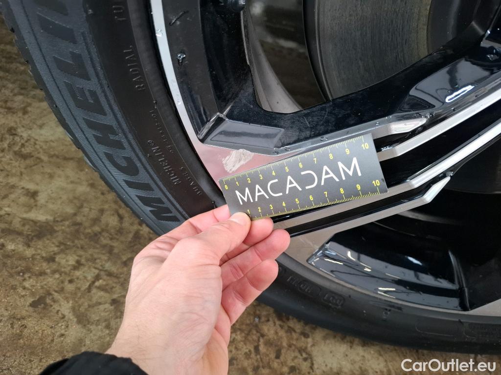  Volvo  XC 40 VOLVO XC40 / 2017 / 5P / SUV Recharge T5 262 DCT7 Inscription Luxe #41