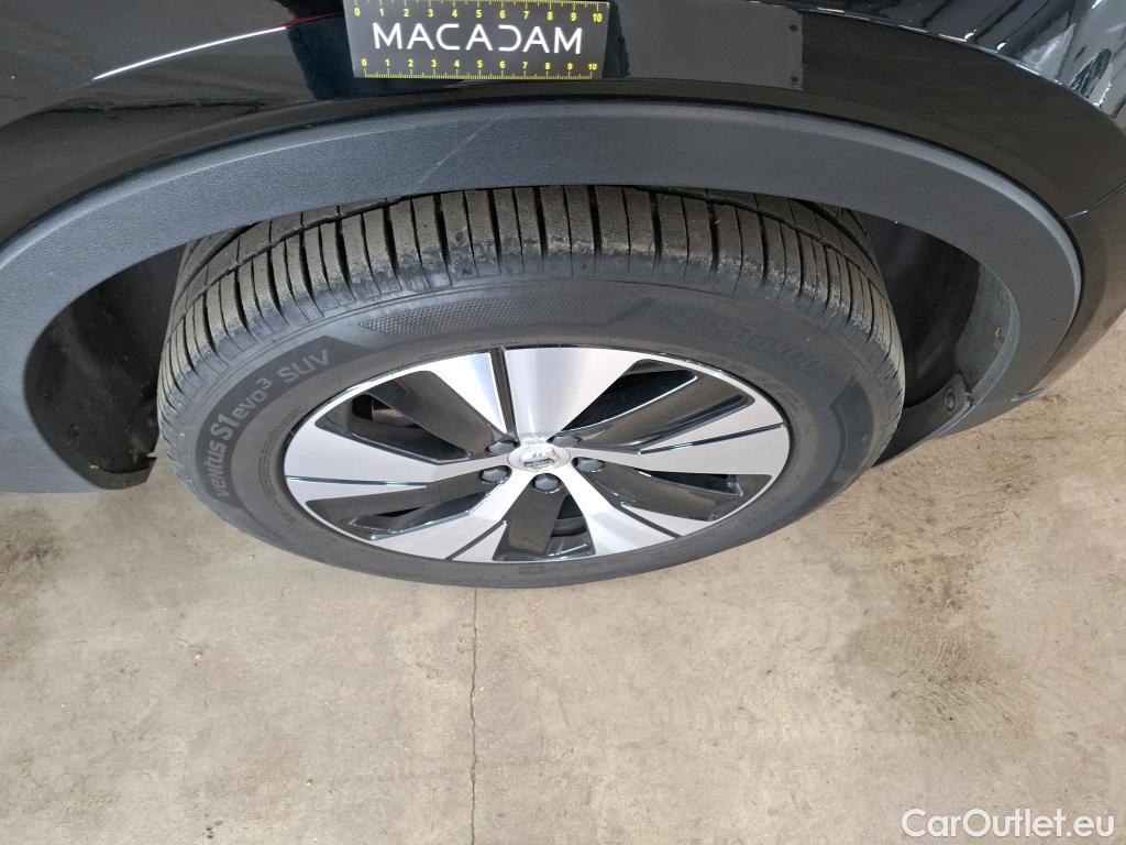  Volvo  XC 40 VOLVO XC40 / 2017 / 5P / SUV Recharge T4 211 DCT7 Business #25