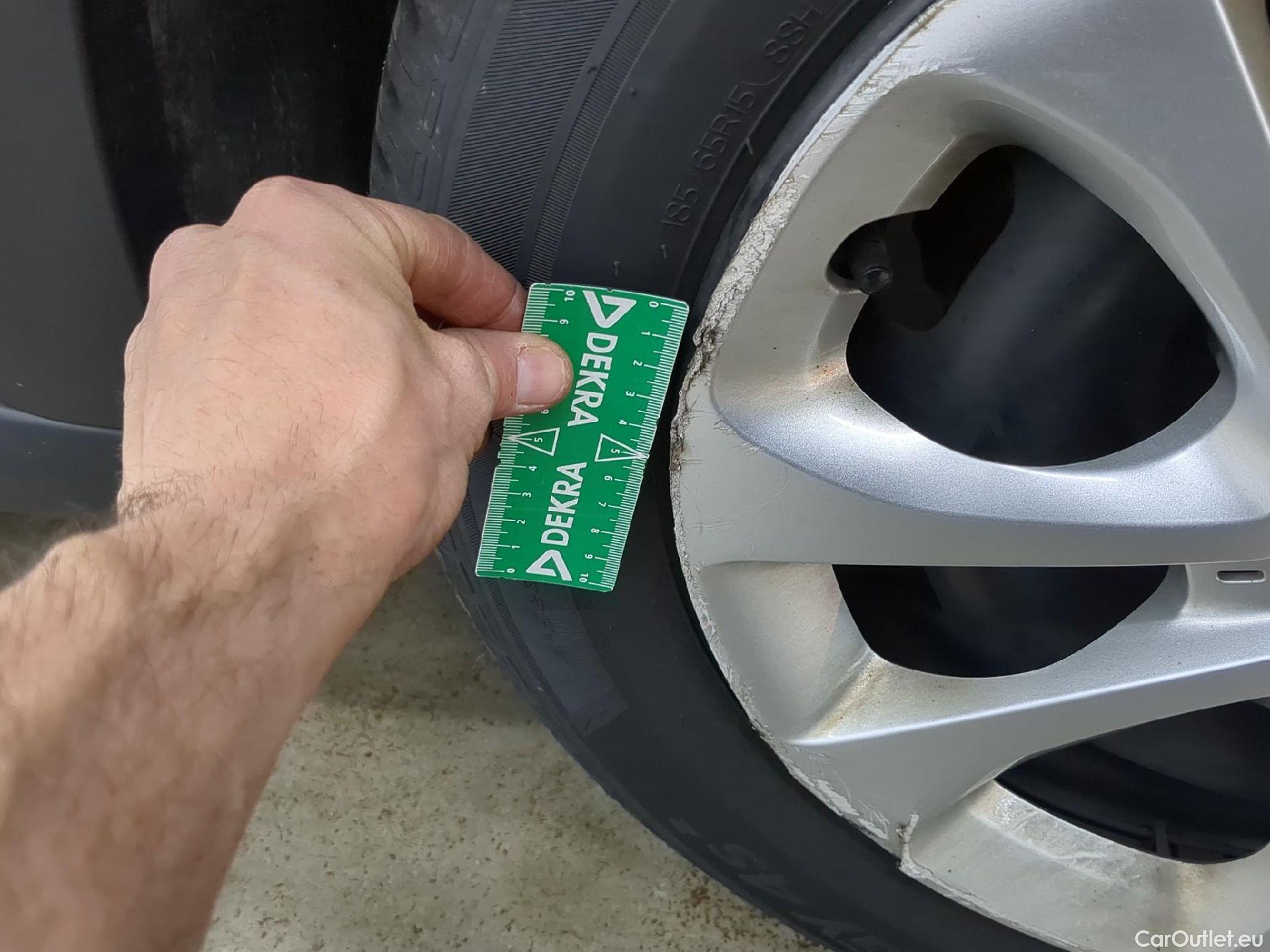  Citroen  C3 CITROEN  Société / 2020 / 5P / Berline / VU BlueHDi 100 SandS BVM6 Feel Business R #13