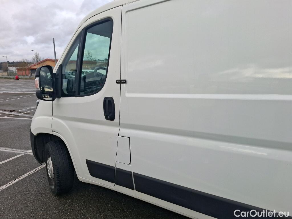  Peugeot  Boxer PEUGEOT  VU 4p Fourgon BLUEHDI 130 PREMIUM PA 330 L1H1 #3