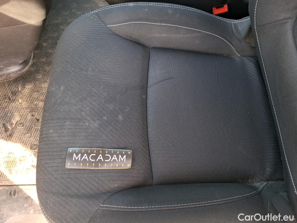  Renault  Trafic RENAULT  / 2019 / 4P / Fourgon tole FG GCF L1H1 1000 Energy dCi 145 EDC #2