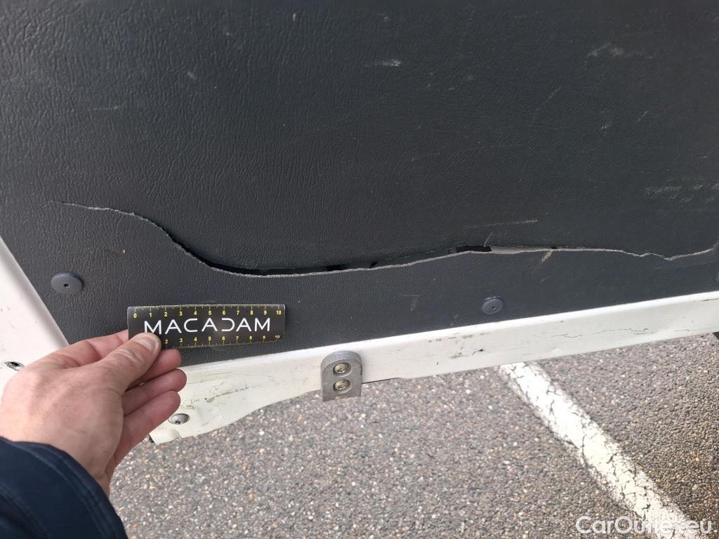  Peugeot  Boxer PEUGEOT  VU 4p Fourgon BLUEHDI 130 PREMIUM PA 330 L1H1 #24