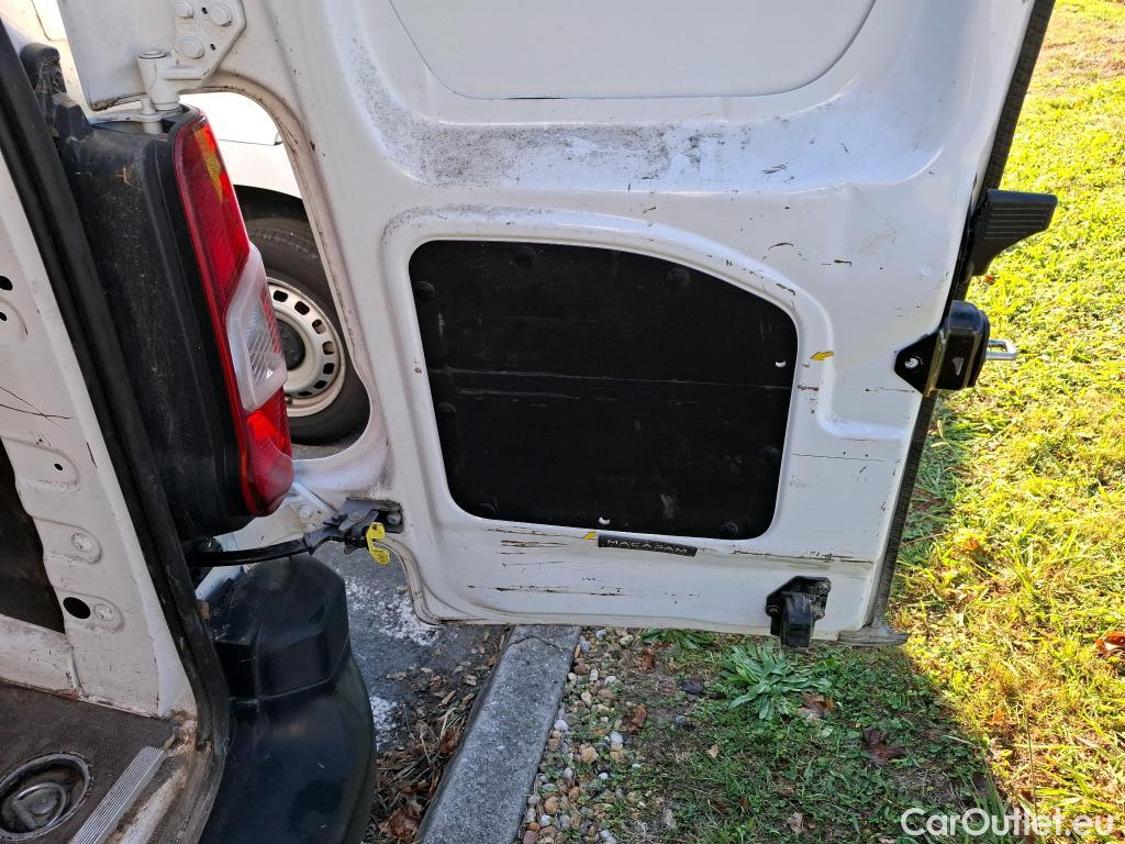  Peugeot  Partner  Pro L1 1.5 HDi 100CV BVM5 E6dT #40