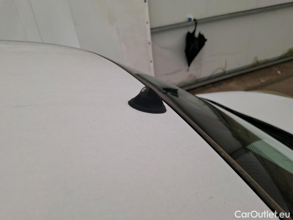  Renault  Kangoo  Z.E. Maxi Double Cabine 22kWh BVA / CONTRAT DE BATTERIE #26