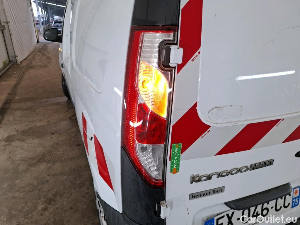  Renault  Kangoo  II Express Maxi Extra (Série Spéciale) 1.5 dCi 95CV BVM6 E6dT #27