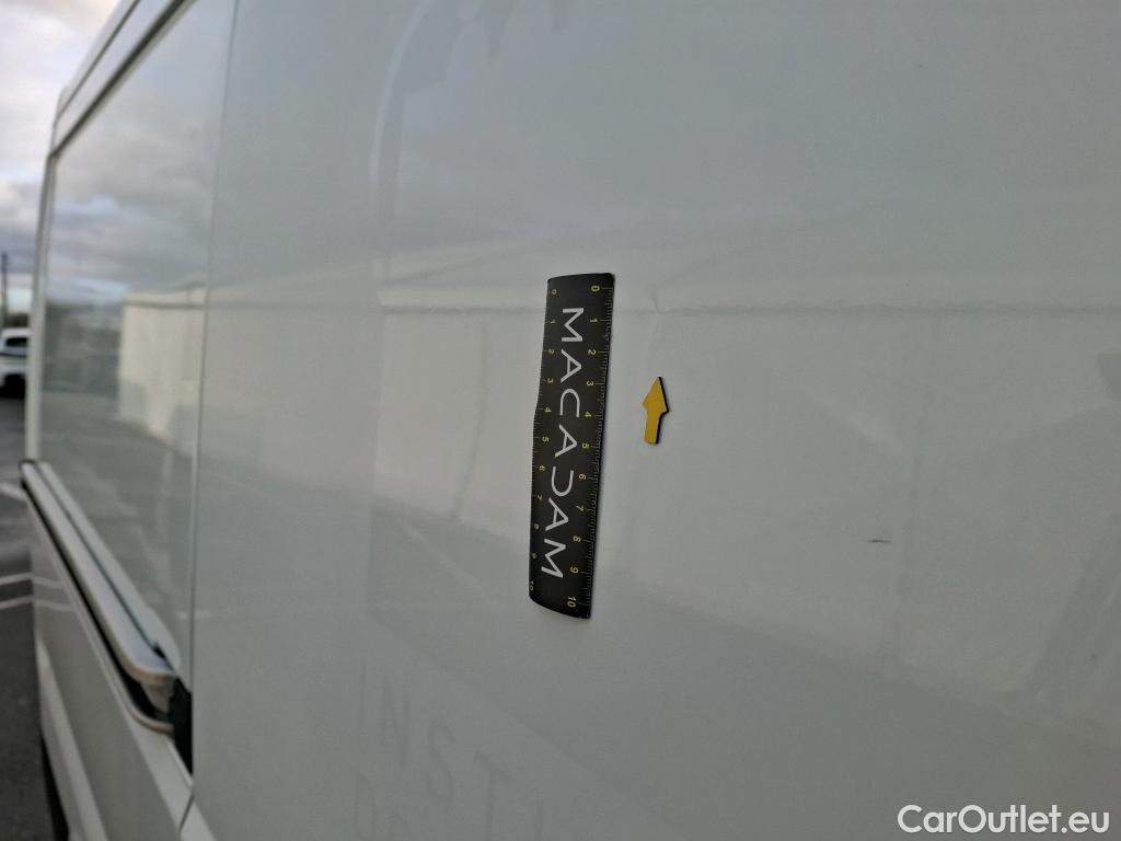  Peugeot  Boxer PEUGEOT  VU 4p Fourgon BLUEHDI 130 PREMIUM PA 330 L1H1 #34