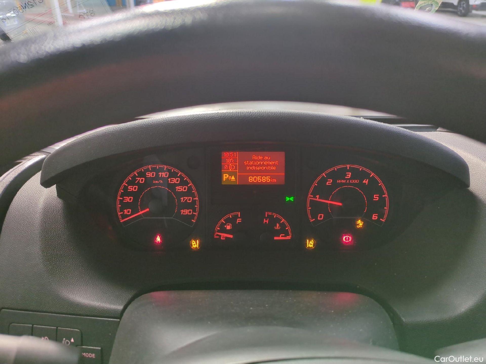  Peugeot  Boxer  Fourgon Surélevé 435 L4H2 Asphalt BlueHDi 140 Stop&Start 2.2 140CV BVM6 #55