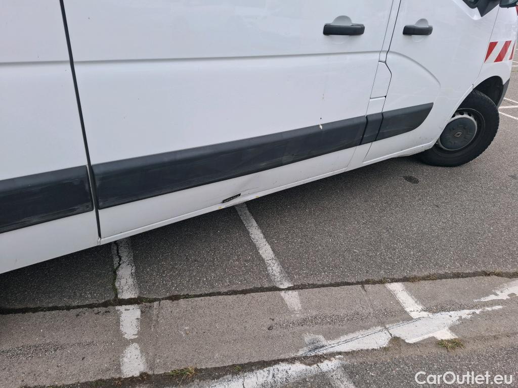  Renault  Master RENAULT  VU 4p Fourgon FG GCf Trac F3500 L2H2 Energy dCi 145 E6 #15