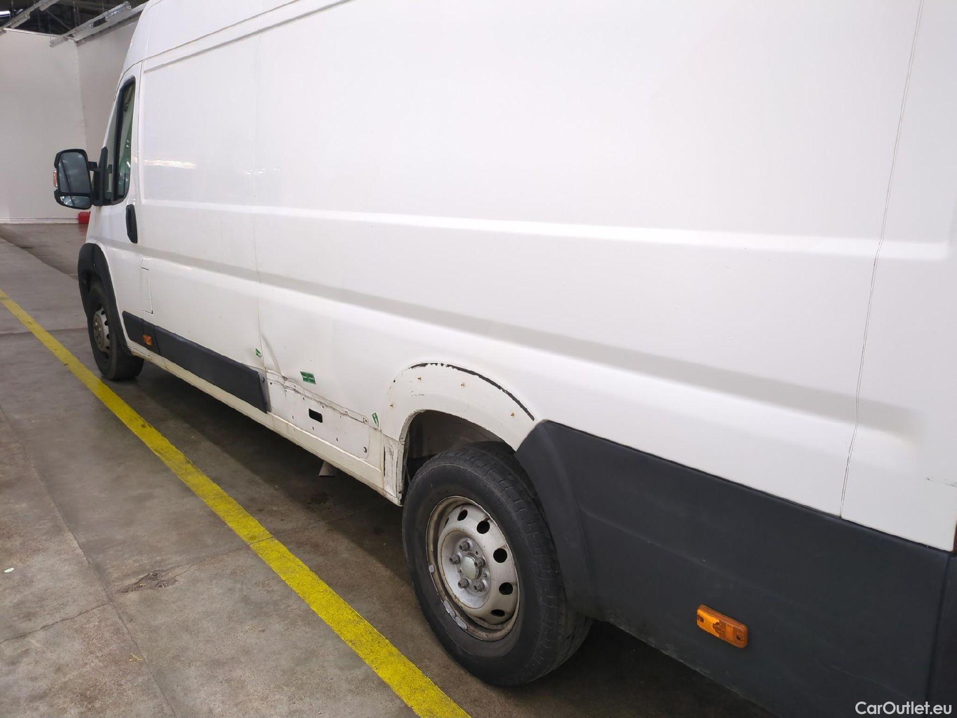  Peugeot  Boxer  Fourgon Surélevé 435 L4H2 Asphalt BlueHDi 140 Stop&Start 2.2 140CV BVM6 #25