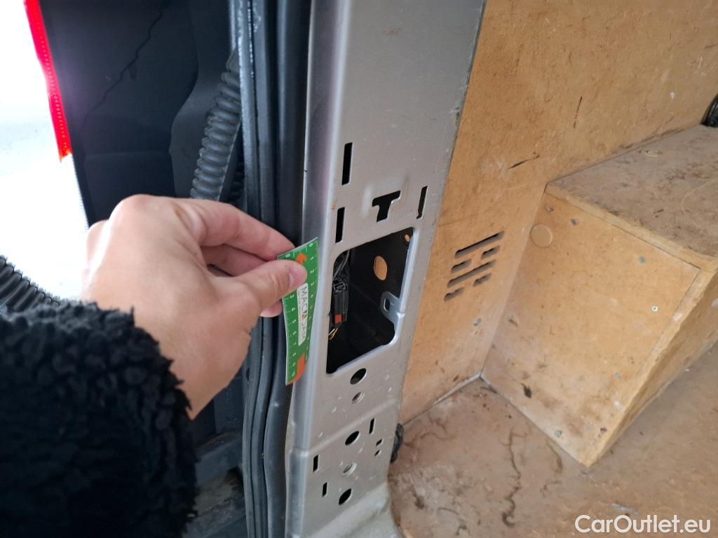  Ford  Transit  Fourgon 310 L3 Trend 2.0 TDCi 105CV BVM6 E6 #22