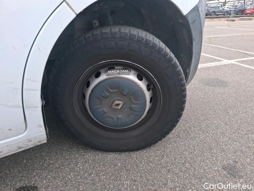  Renault  Master RENAULT  VU 4p Fourgon FG GCf Trac F3500 L2H2 Energy dCi 145 E6 #26