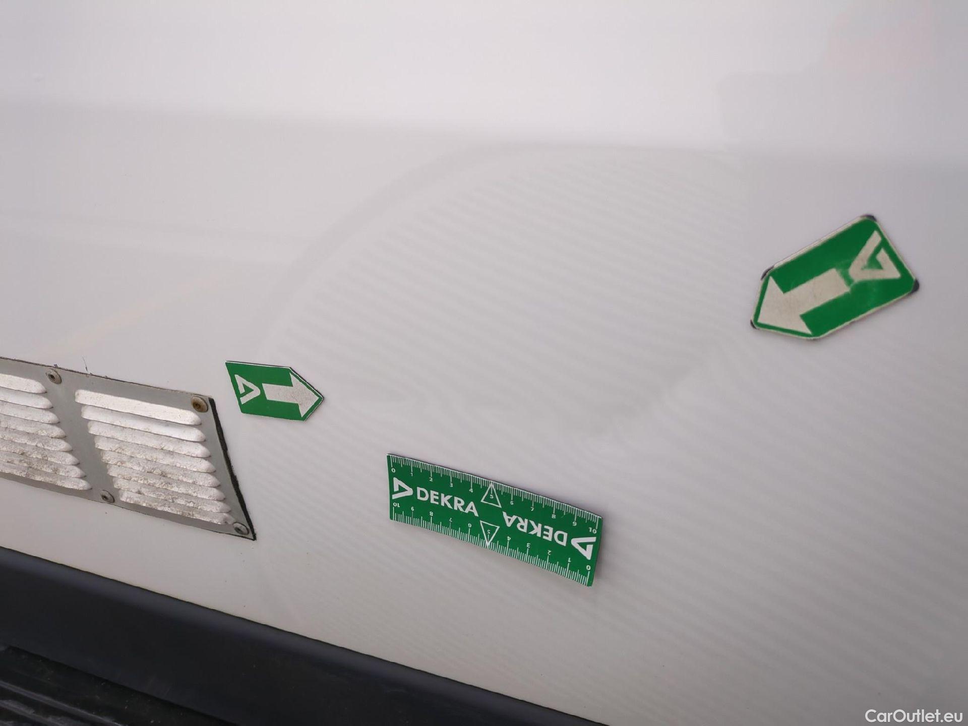  Peugeot  Boxer  Fourgon Surélevé 435 L4H2 Asphalt BlueHDi 140 Stop&Start 2.2 140CV BVM6 #37