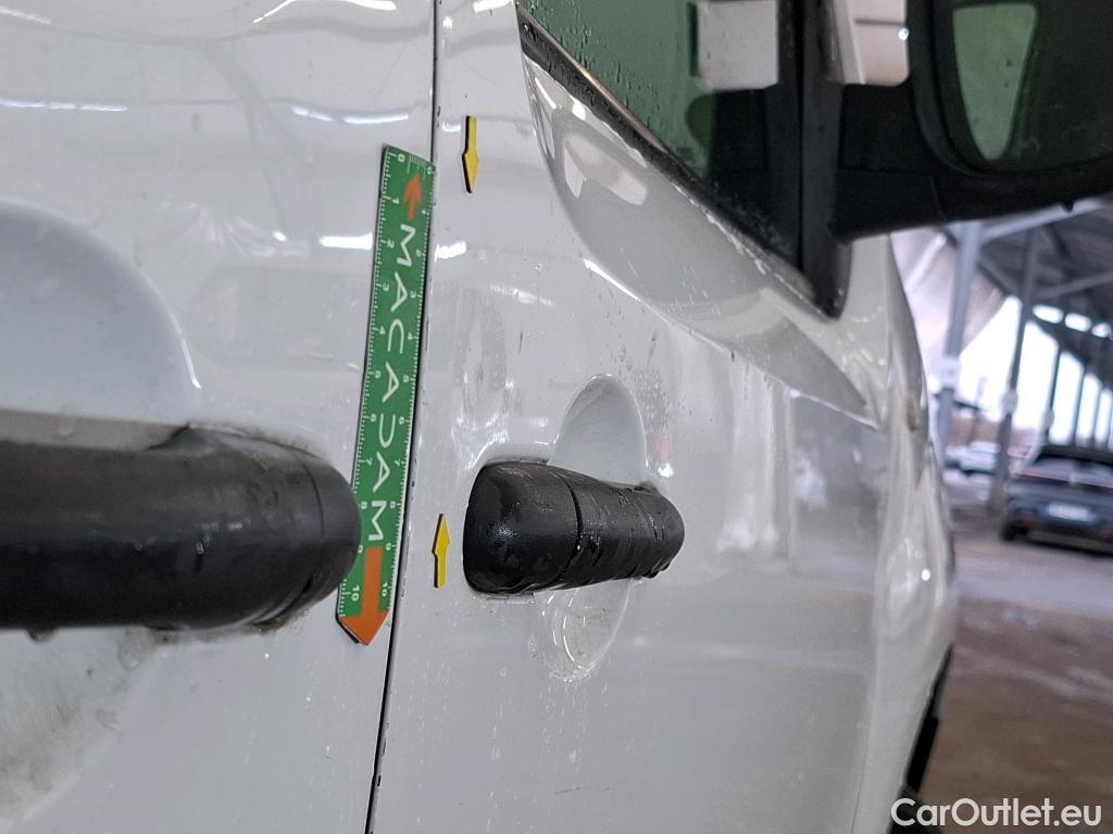  Renault  Kangoo  II Express Maxi Extra (Série Spéciale) 1.5 dCi 95CV BVM6 E6dT #31