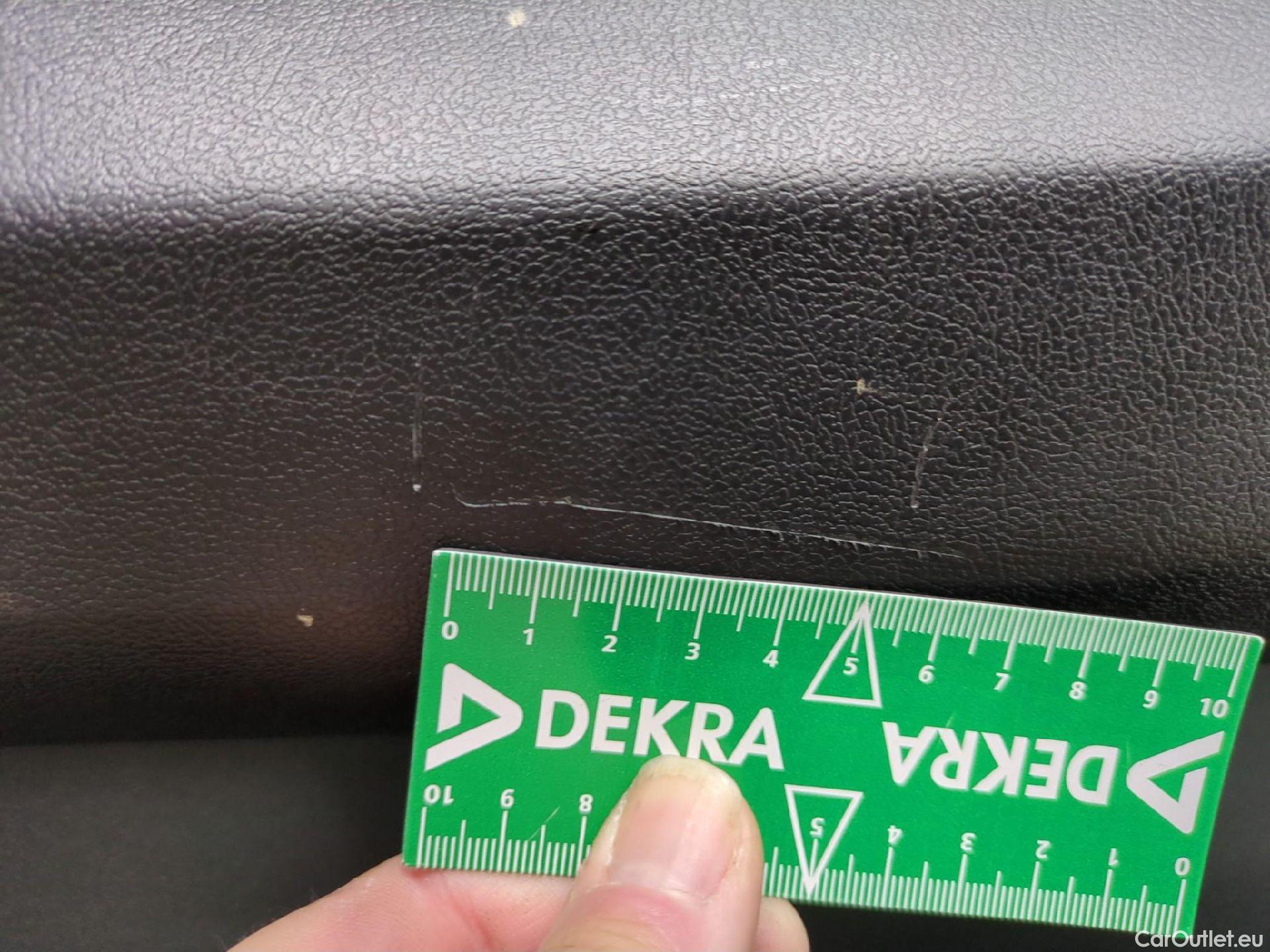  Peugeot  Boxer  Fourgon Surélevé 435 L4H2 Asphalt BlueHDi 140 Stop&Start 2.2 140CV BVM6 #47