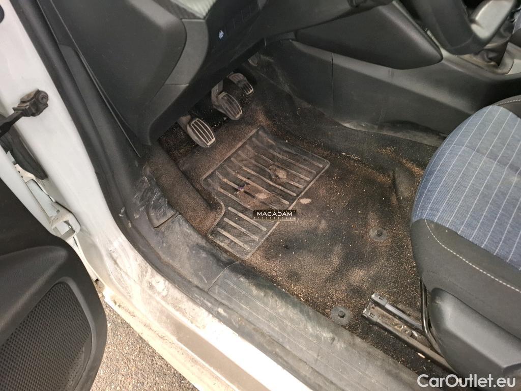  Peugeot  208  Premium 1.5 HDi 100CV BVM6 E6d #1