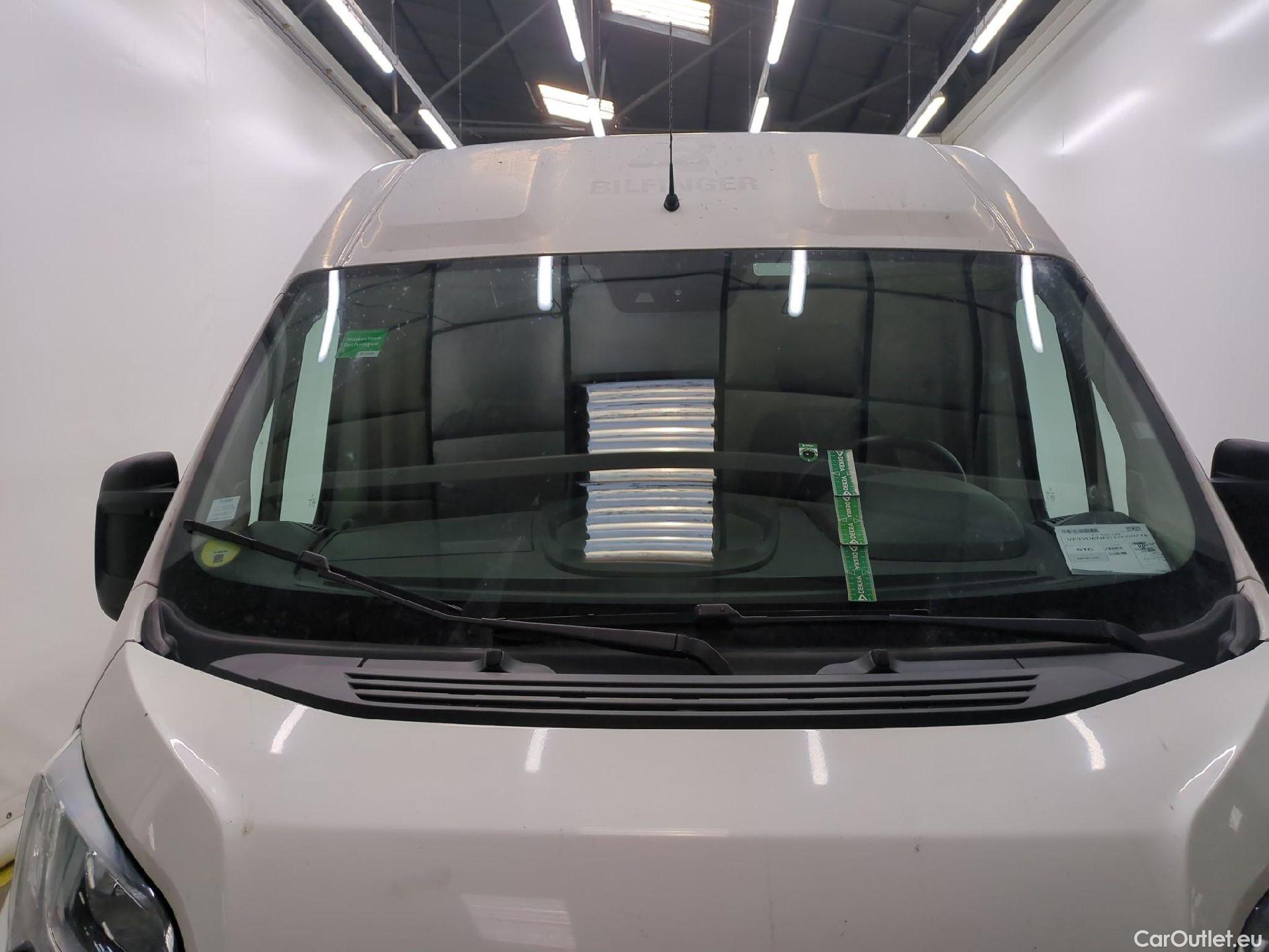  Peugeot  Boxer  Fourgon Surélevé 435 L4H2 Asphalt BlueHDi 140 Stop&Start 2.2 140CV BVM6 #51