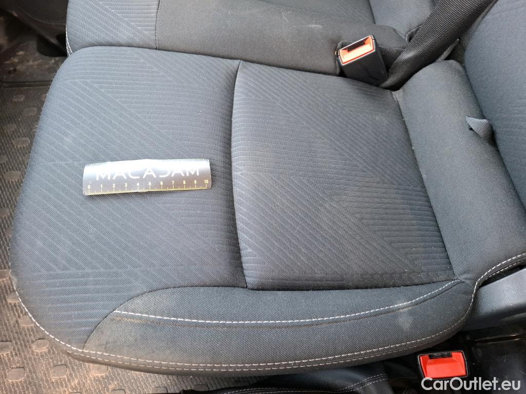  Renault  Trafic RENAULT  / 2019 / 4P / Fourgon tole FG GCF L1H1 1000 Energy dCi 145 EDC #3