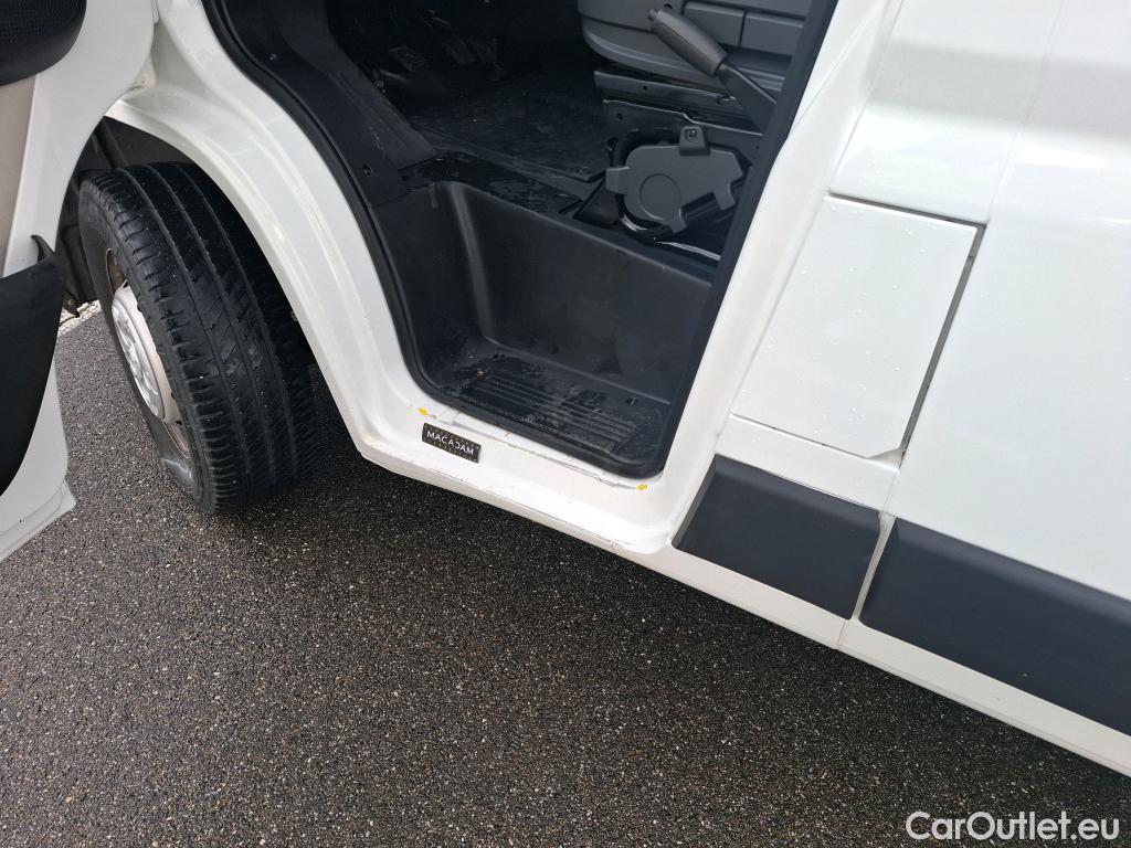  Peugeot  Boxer PEUGEOT  VU 4p Fourgon BLUEHDI 130 PREMIUM PA 330 L1H1 #18