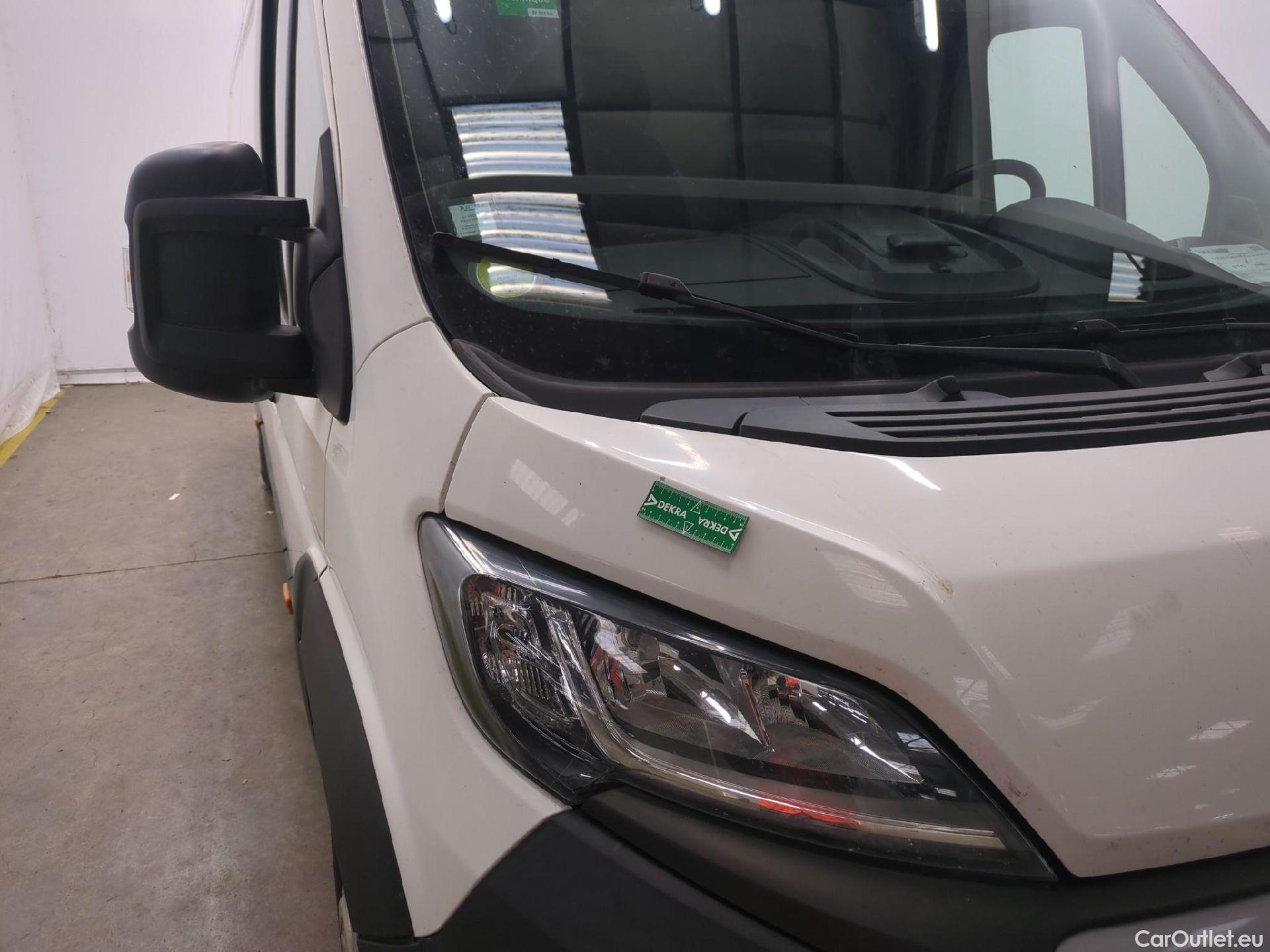  Peugeot  Boxer  Fourgon Surélevé 435 L4H2 Asphalt BlueHDi 140 Stop&Start 2.2 140CV BVM6 #50