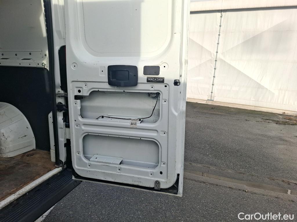  Peugeot  Boxer PEUGEOT  VU 4p Fourgon BLUEHDI 130 PREMIUM PA 330 L1H1 #25