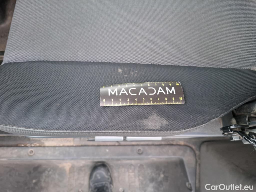  Renault  Master RENAULT  VU 4p Fourgon FG GCf Trac F3500 L2H2 Energy dCi 145 E6 #35