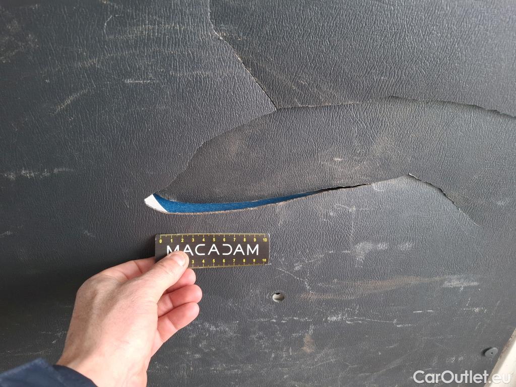  Peugeot  Boxer PEUGEOT  VU 4p Fourgon BLUEHDI 130 PREMIUM PA 330 L1H1 #28