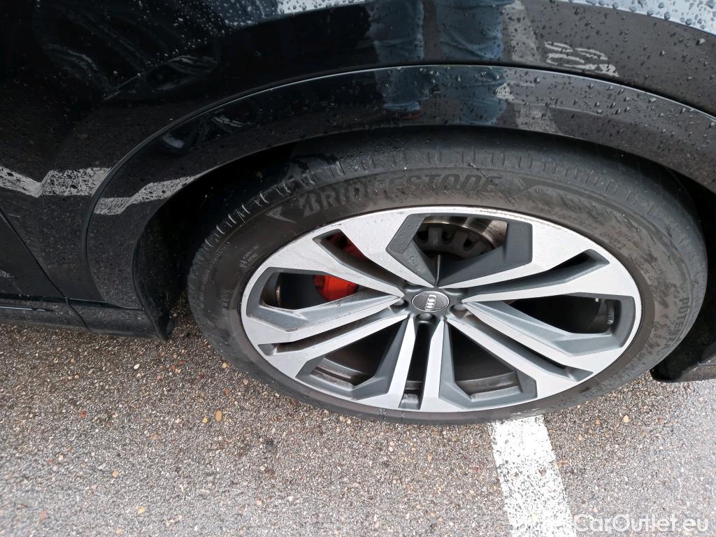  Audi  Q8 AUDI  50 TDI 210kW (286CV) quattro tiptronic S Line Black Edition 30000€ Opciones #3