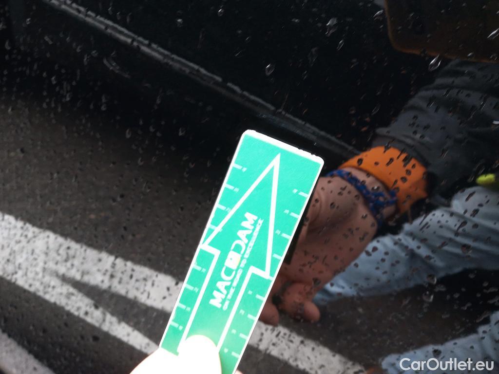  Audi  Q8 AUDI  50 TDI 210kW (286CV) quattro tiptronic S Line Black Edition 30000€ Opciones #11