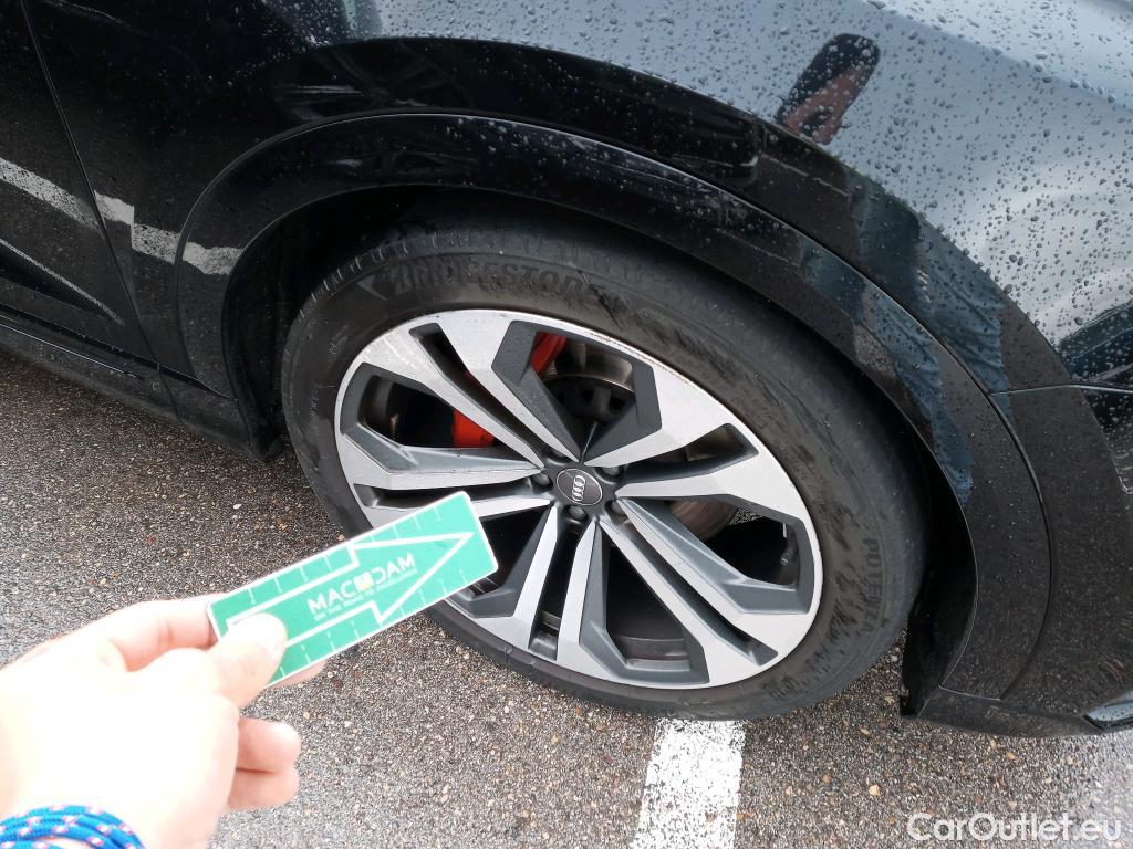  Audi  Q8 AUDI  50 TDI 210kW (286CV) quattro tiptronic S Line Black Edition 30000€ Opciones #6