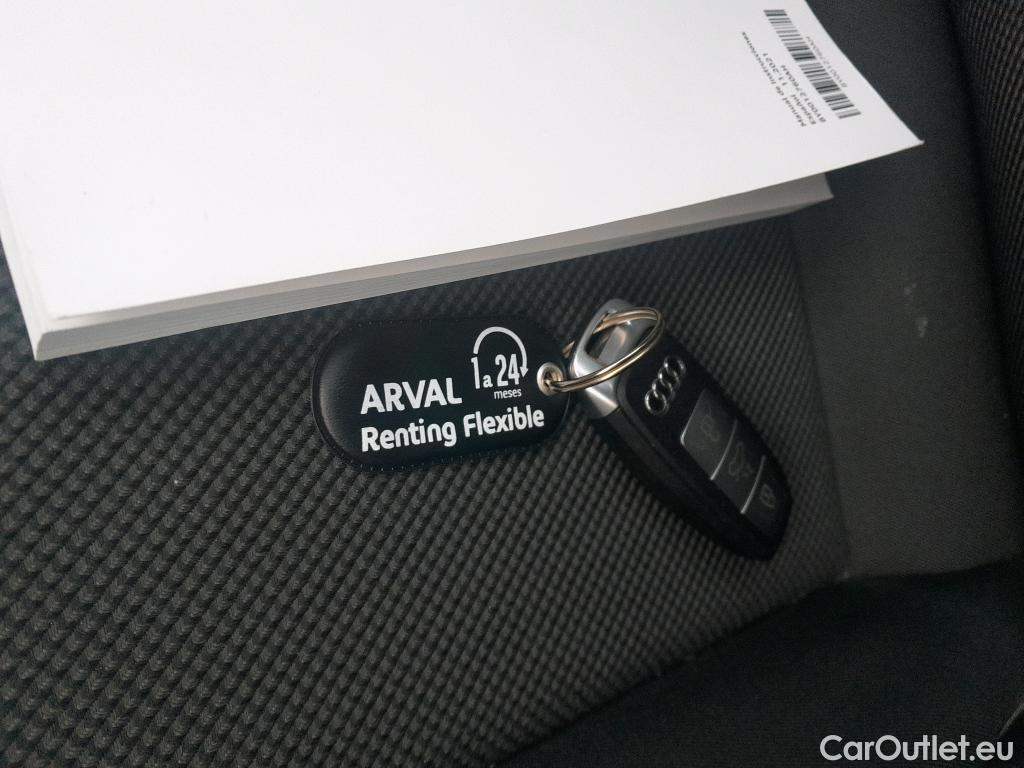  Audi  A3 AUDI  / 2020 / 5P / berlina con portón Sportback 30 TFSI 81kW (110CV) S tronic #2