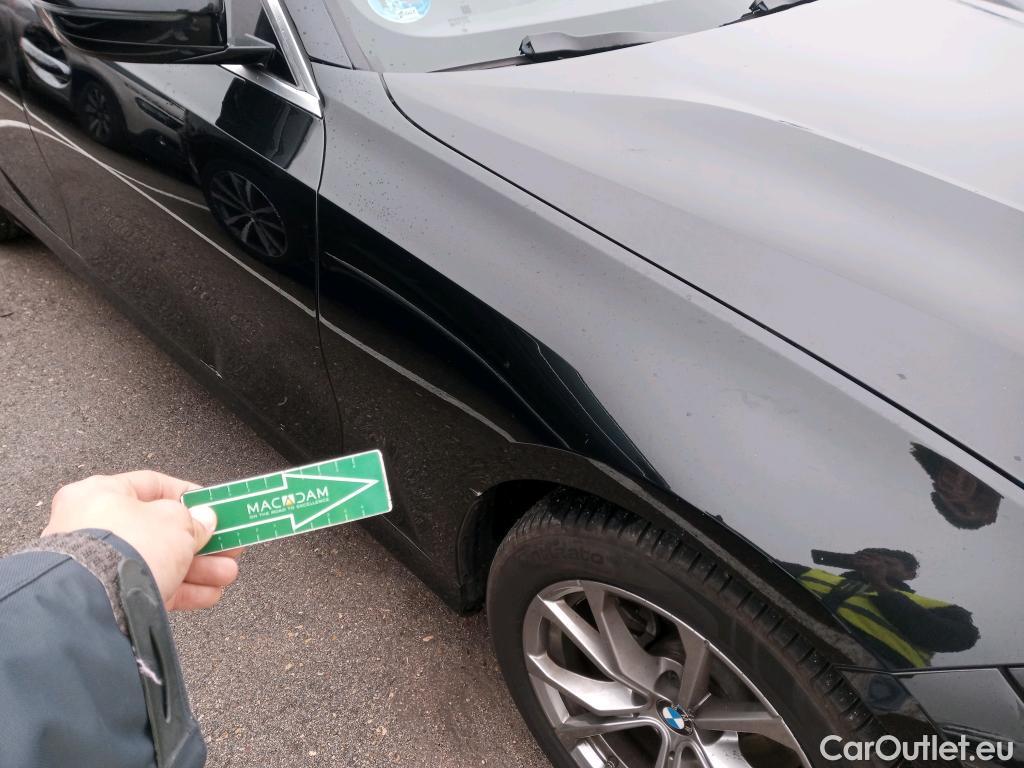  Bmw  Serie 3 BMW  / 2018 / 4P / sedán 320d Auto. #14