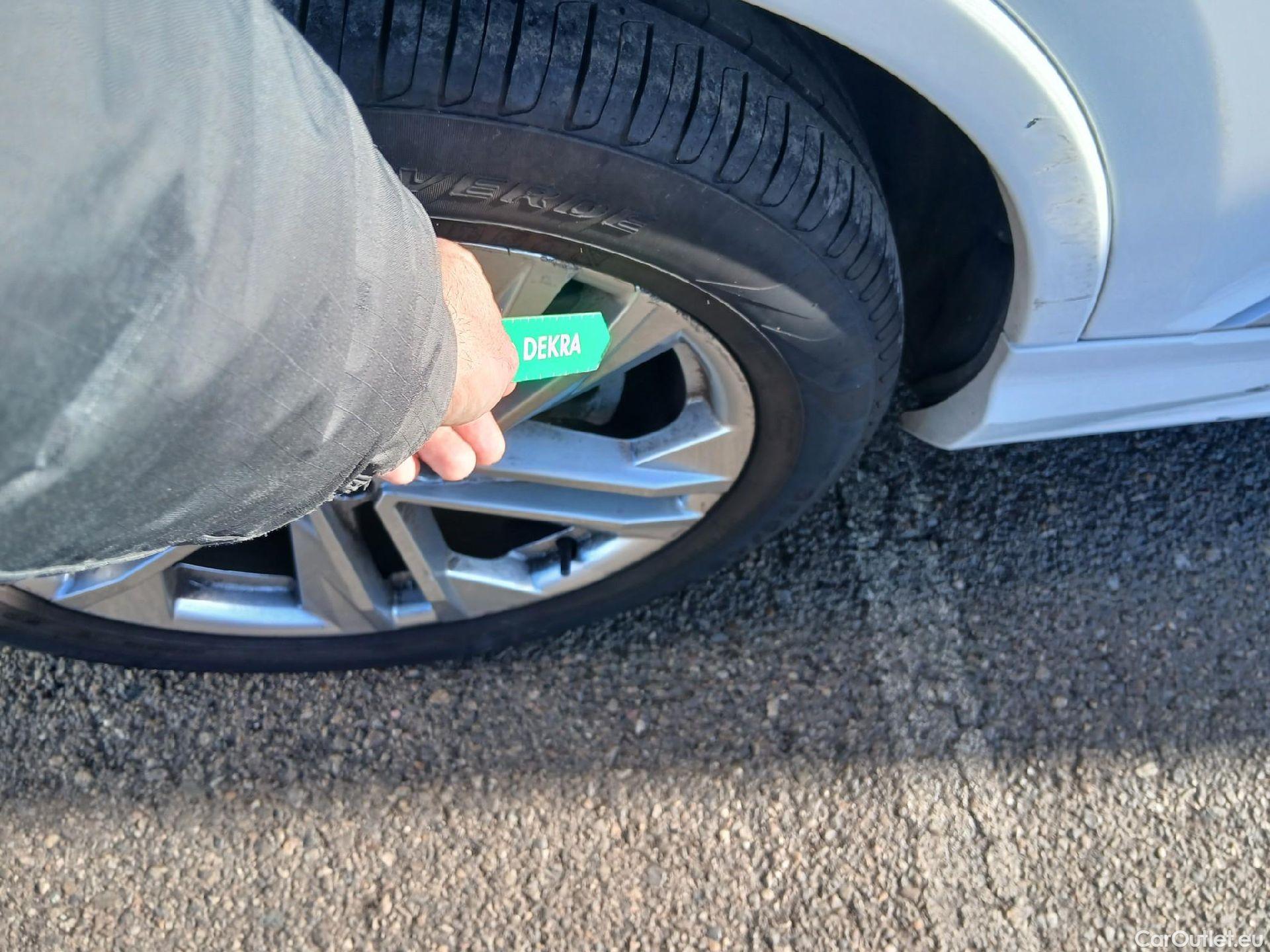  Audi  Q7 AUDI  / 2019 / 5P / todoterreno S line 50 TDI 210kW (286CV) quattro tip #31