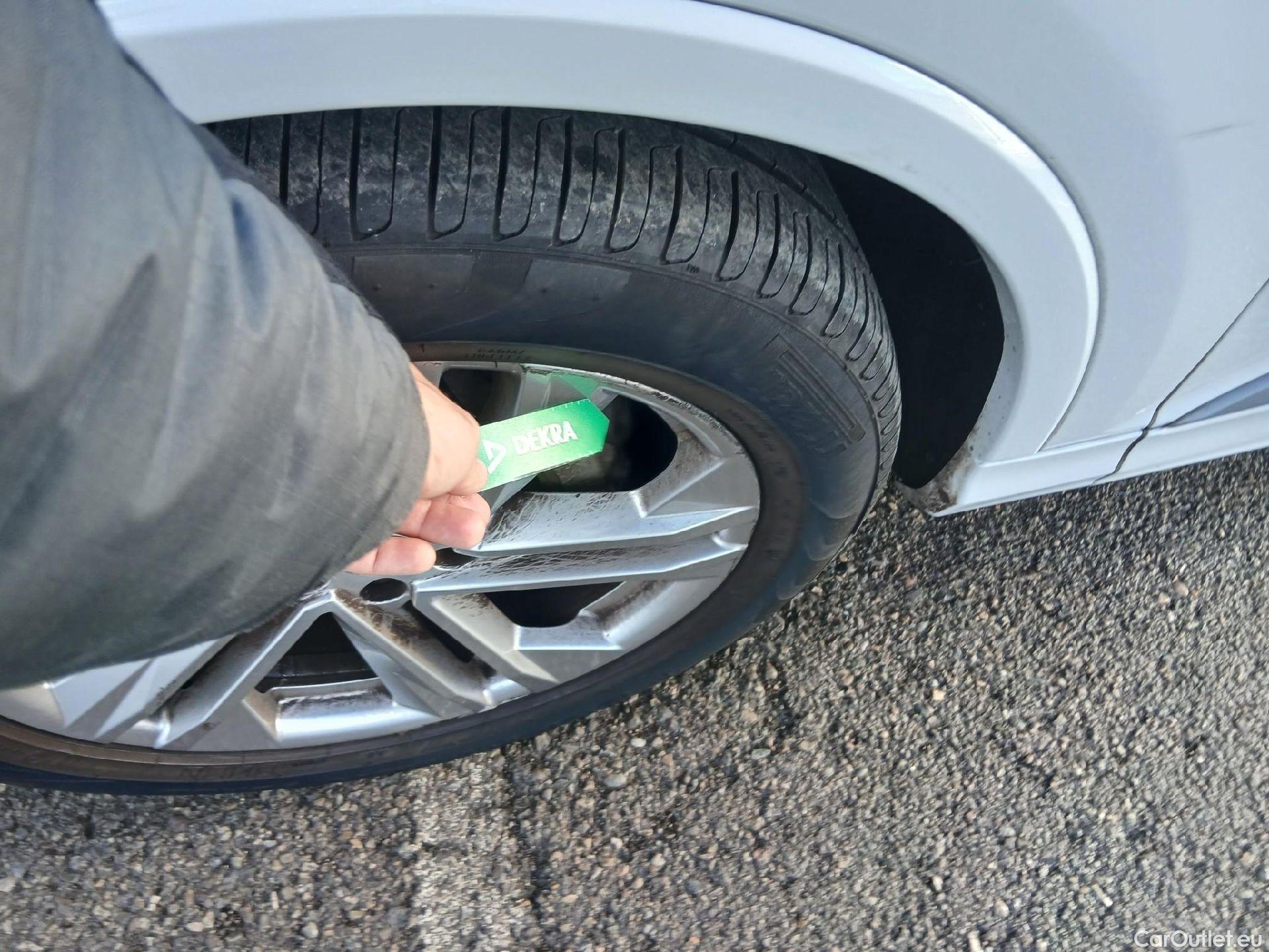  Audi  Q7 AUDI  / 2019 / 5P / todoterreno S line 50 TDI 210kW (286CV) quattro tip #12