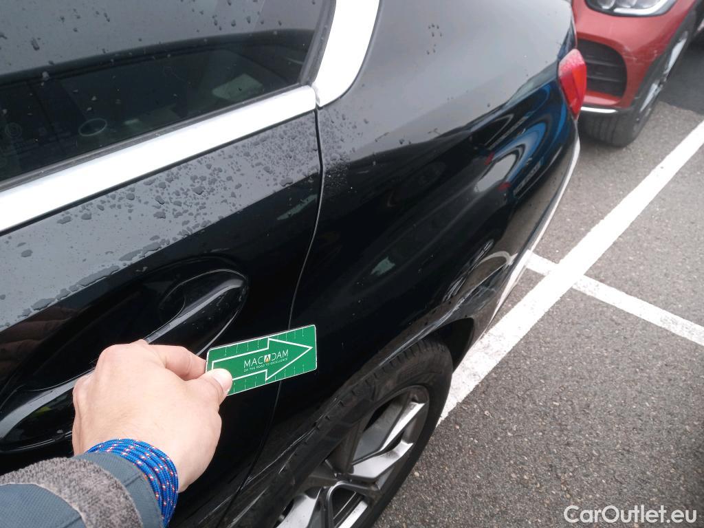  Bmw  Serie 3 BMW  / 2018 / 4P / sedán 320d Auto. #4