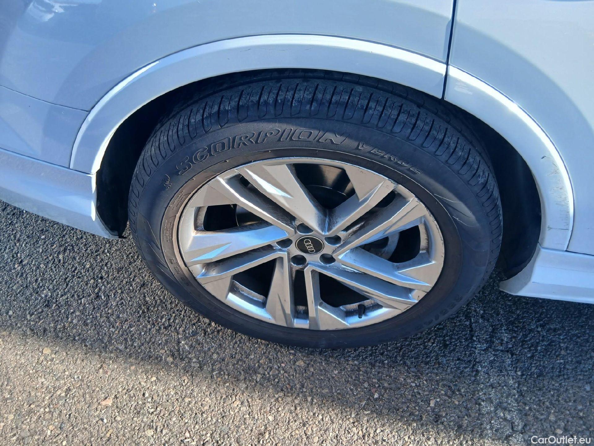  Audi  Q7 AUDI  / 2019 / 5P / todoterreno S line 50 TDI 210kW (286CV) quattro tip #32