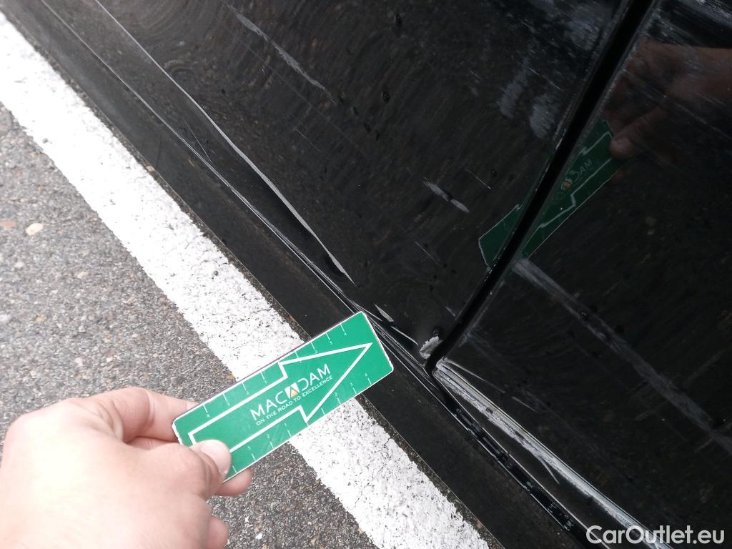  Bmw  Serie 3 BMW  / 2018 / 4P / sedán 320d Auto. #5