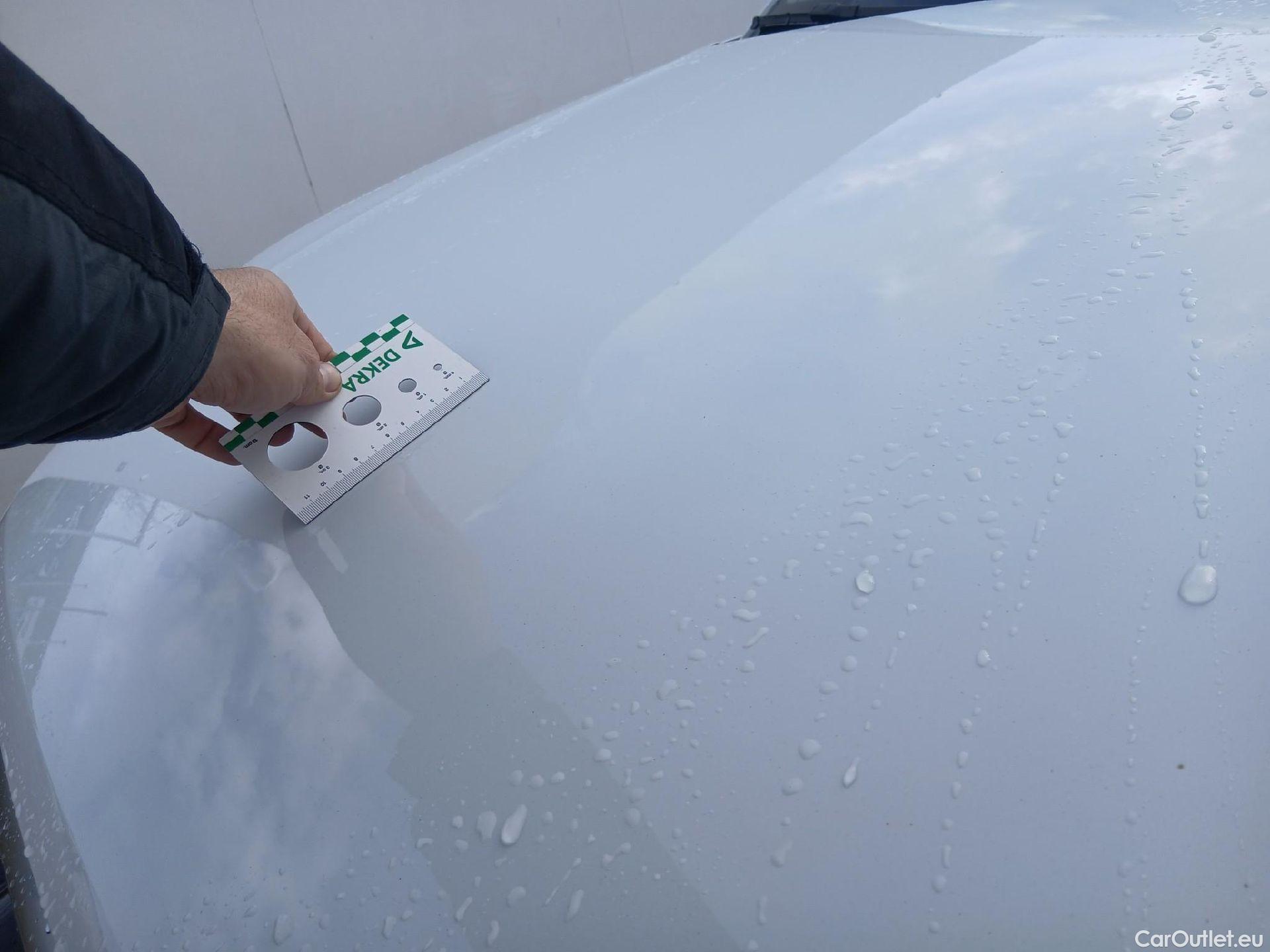  Audi  Q2 AUDI  / 2016 / 5P / todoterreno Design 30 TFSI 85kW (116CV) #4