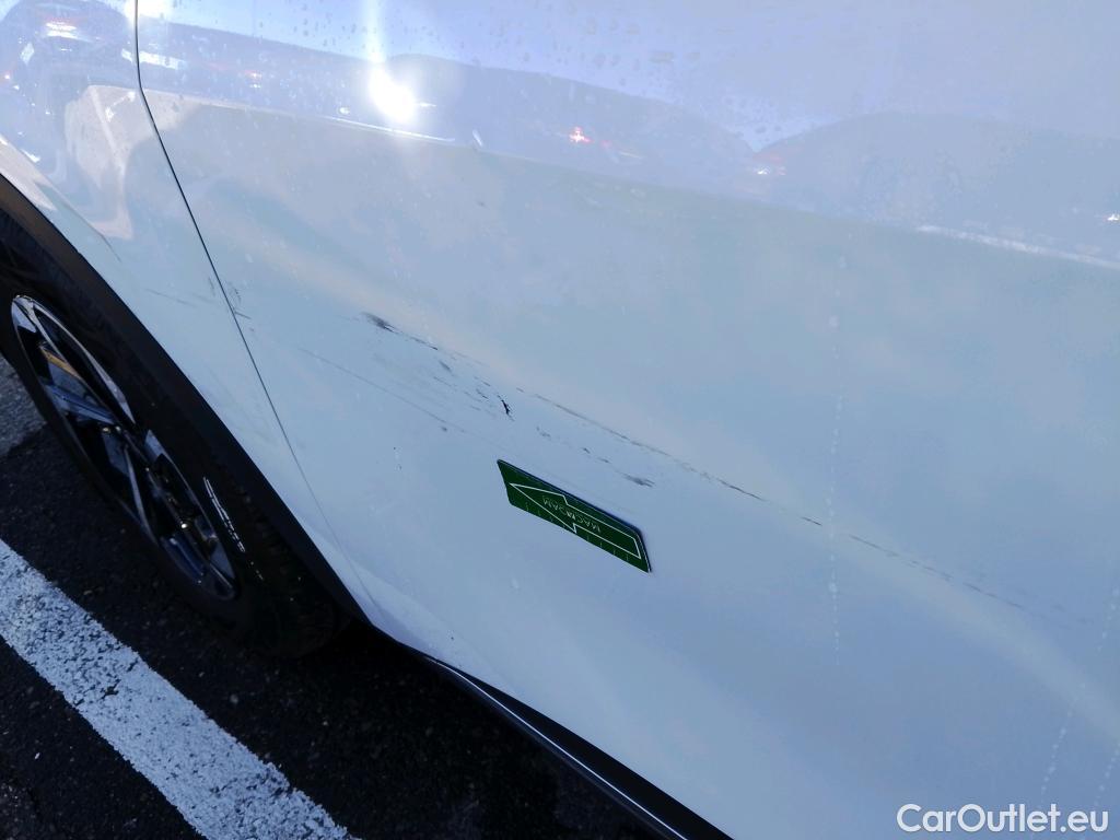  KIA  Sportage KIA  / 2022 / 5P / todoterreno 1.6 T-GDi HEV 171kW (230CV) Drive 4X2 #10