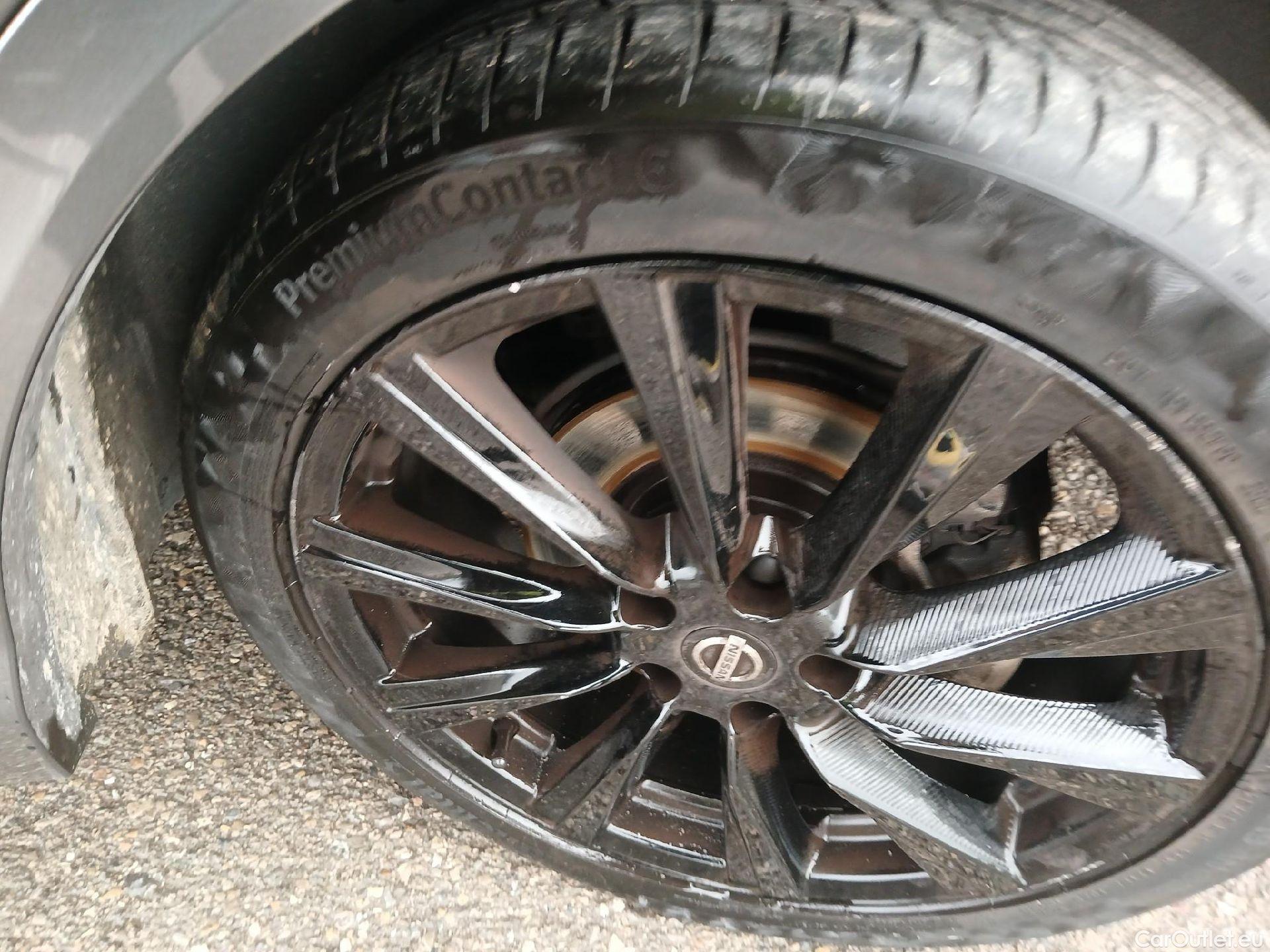  Nissan  Qashqai NISSAN  / 2017 / 5P / todoterreno DIG-T 117 kW (160 CV) E6D DCT N-TEC #42