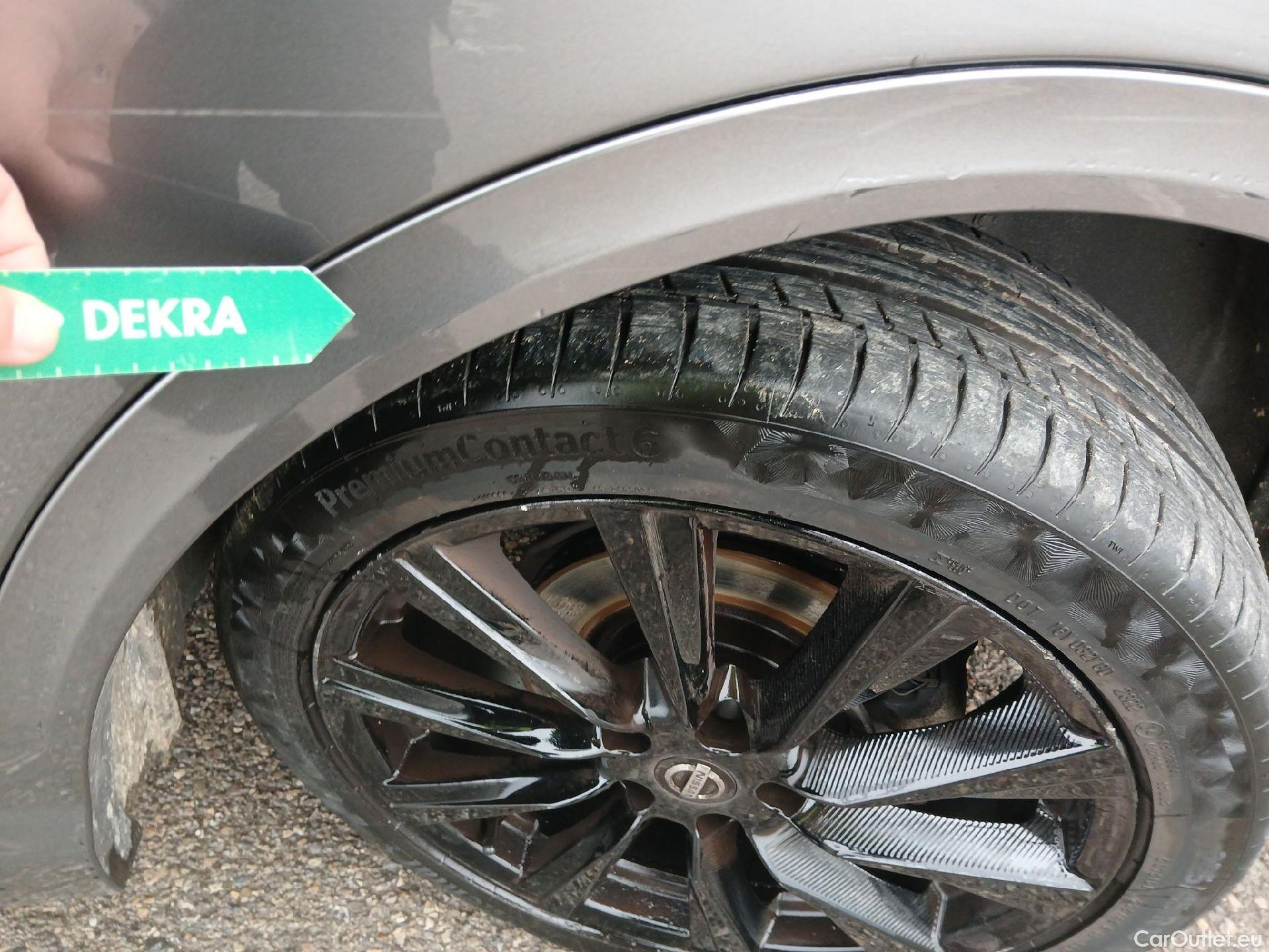  Nissan  Qashqai NISSAN  / 2017 / 5P / todoterreno DIG-T 117 kW (160 CV) E6D DCT N-TEC #41